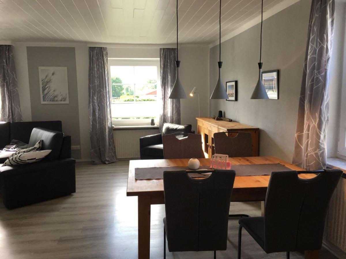 Holiday Home With Conservatory Dannau 外观 照片